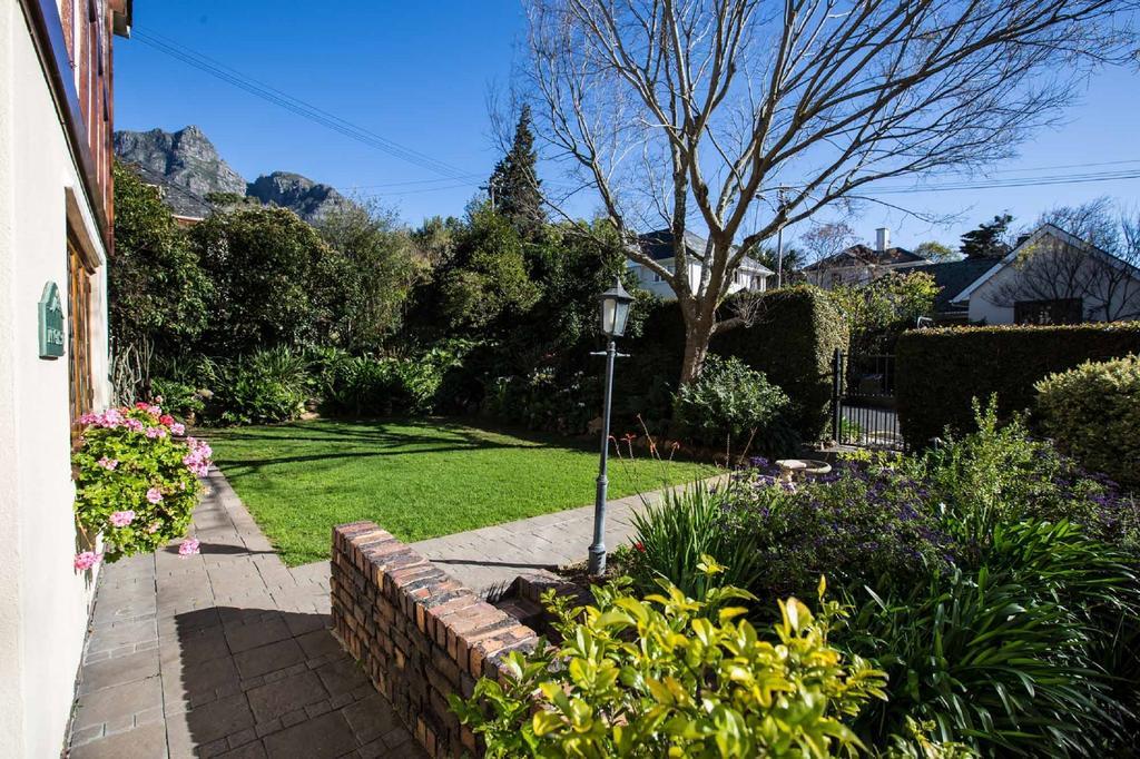Knightsbury Guest House Kapstadt Exterior foto